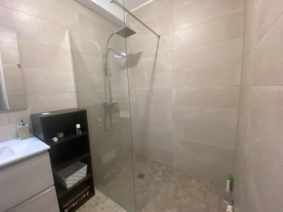 Appartement 100 M2 Terrasse Piscine Gruissan Exteriér fotografie