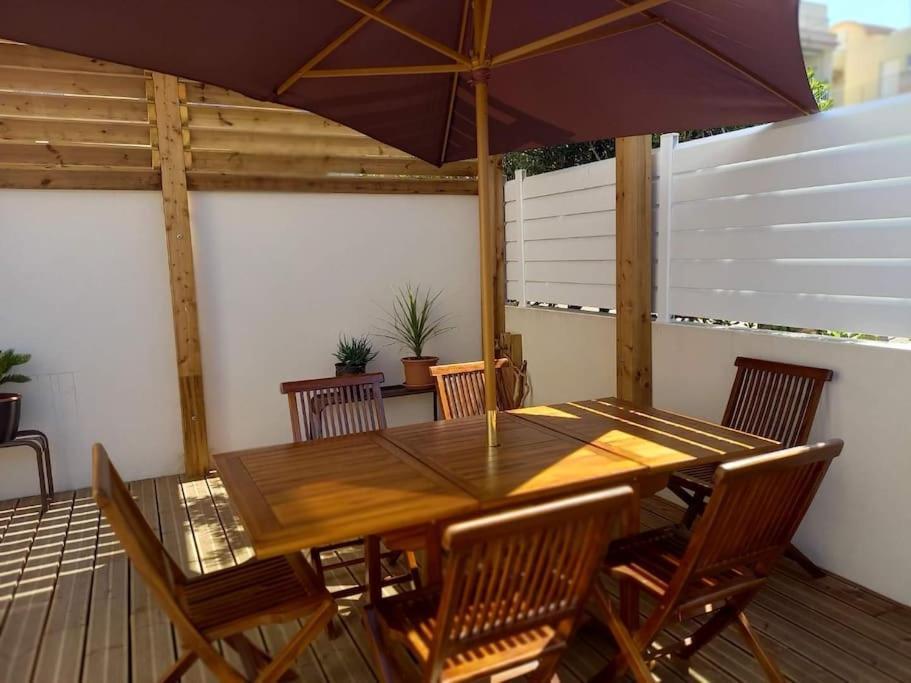Appartement 100 M2 Terrasse Piscine Gruissan Exteriér fotografie
