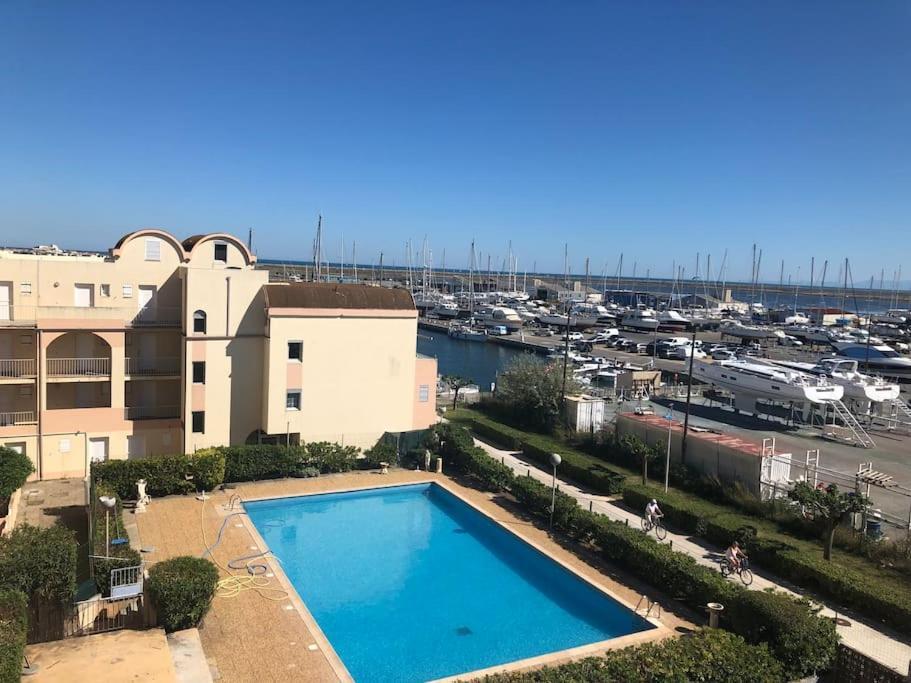 Appartement 100 M2 Terrasse Piscine Gruissan Exteriér fotografie