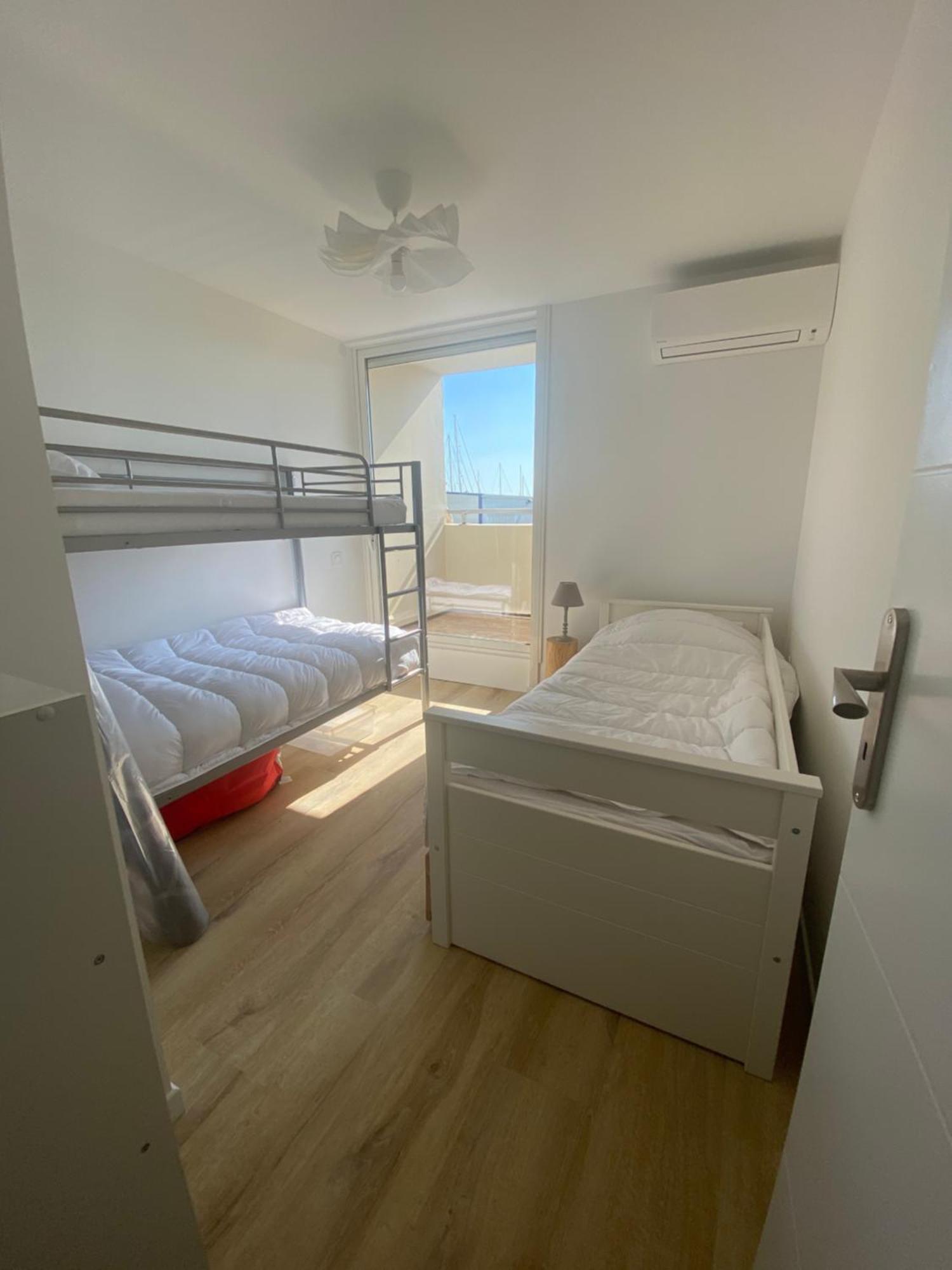Appartement 100 M2 Terrasse Piscine Gruissan Exteriér fotografie